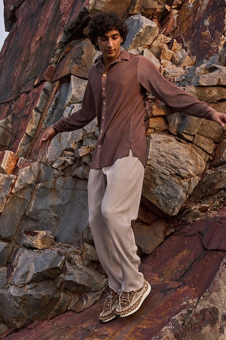 Buy Dash And Dot Brown 100% Recycled Polyester Pleated Textured Shirt Online at Aza Fashions Buy_Dash And Dot_Brown 100% Recycled Polyester Pleated Textured Shirt _Online_at_Aza_Fashions