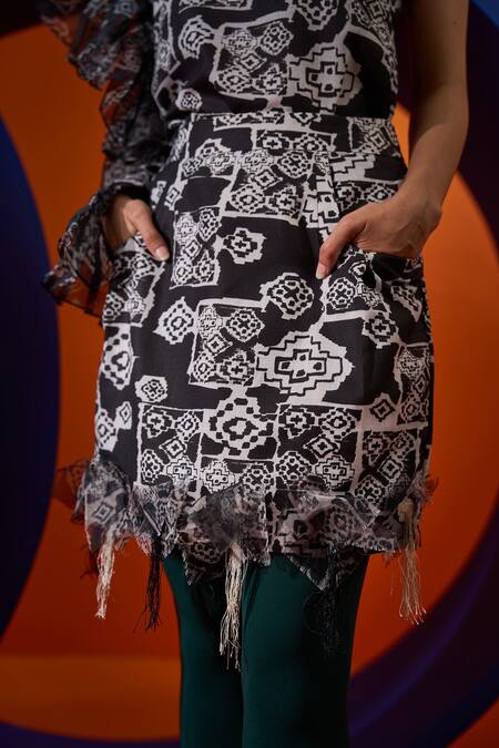 The Dramebaaz CO_Black Organza, Twill, Cotton Embroidery, Beads Clematis Print Top And Skirt Set _Online_at_Aza_Fashions