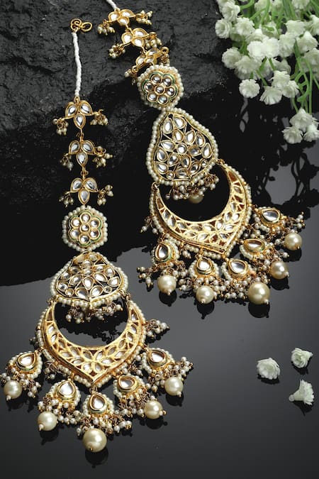 Dugran By Dugristyle Cream Diamonds, Pearls, Stones Kundan Embellished Dangler Earrings Online at Aza Fashions Dugran By Dugristyle_Cream Diamonds, Pearls, Stones Kundan Embellished Dangler Earrings _Online_at_Aza_Fashions