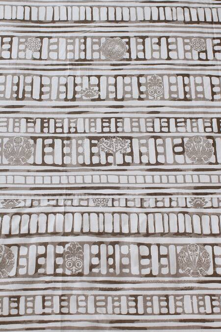 House This_Grey Cotton Print Sanchi Dohar Cover _Online_at_Aza_Fashions