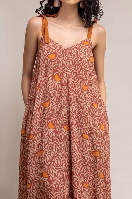 Doodlage_Orange Modal Floral Pattern Scoop Neck Yui Print Kurta And Pant Set _at_Aza_Fashions