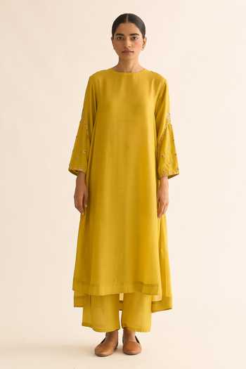 Dot_Green Cotton, Silk Embroidery Round Neck Ambily Kurta And Pant Set _Online_at_Aza_Fashions