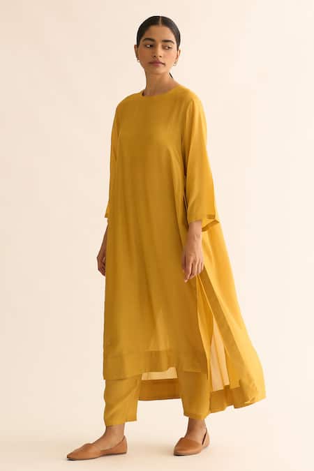 Buy_Dot_Yellow Cotton, Silk, Organza Embroidery, Tassels Avani Back Gathered Kurta Set _Online_at_Aza_Fashions