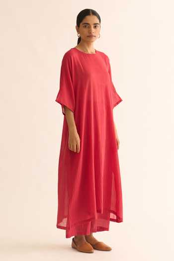 Shop_Dot_Red Cotton Round Neck Stripe Pattern Kurta And Pant Set _Online_at_Aza_Fashions
