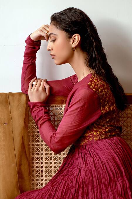 Buy Dot Pink Chanderi Embroidery Round Neck Hand Ghoomar Anarkali Online at Aza Fashions Buy_Dot_Pink Chanderi Embroidery Round Neck Hand Ghoomar Anarkali _Online_at_Aza_Fashions