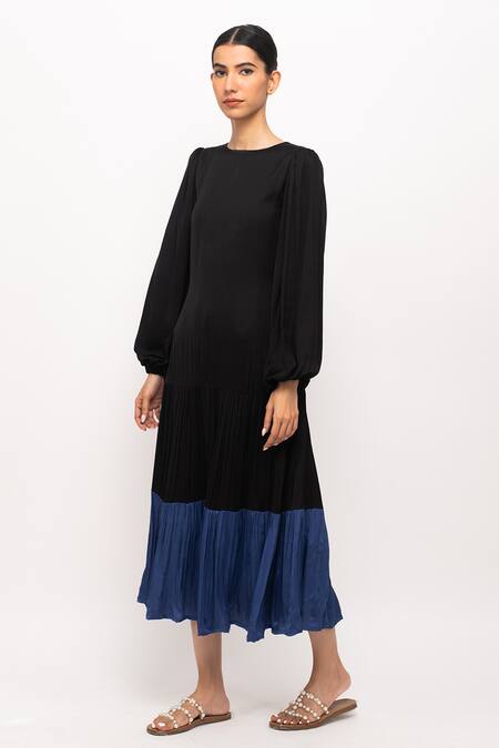 Buy_Neora By Nehal Chopra_Black Round Neck Solid Gathered Dress _Online_at_Aza_Fashions