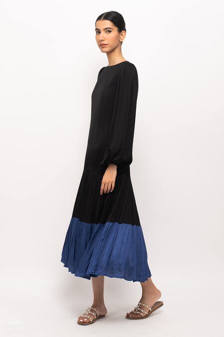 Shop_Neora By Nehal Chopra_Black Round Neck Solid Gathered Dress _Online_at_Aza_Fashions