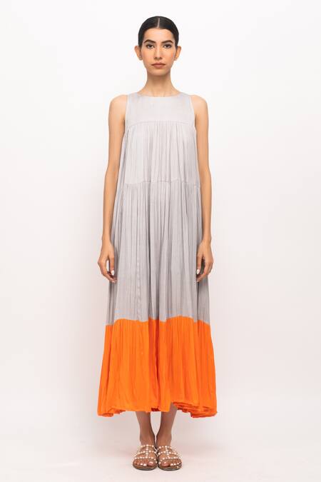 Neora By Nehal Chopra_Grey Lace Round Neck Tiered Gathered Dress _Online_at_Aza_Fashions