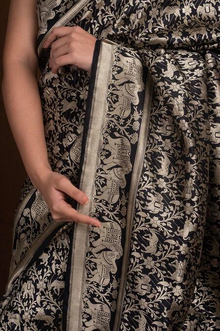 Shop_Devissha_Black Pure Katan Silk Floral, Animal Handloom Banarasi Saree