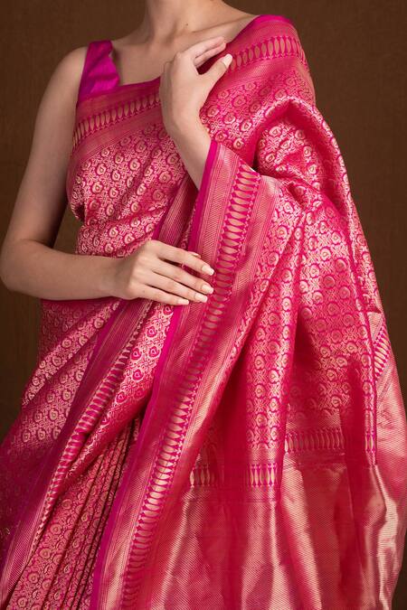 Buy_Devissha_Fuchsia Pure Katan Silk Paisley Handloom Woven Banarasi Saree_Online_at_Aza_Fashions