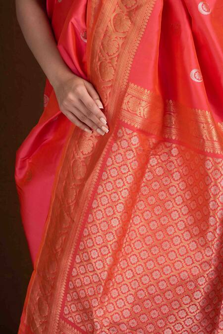 Buy_Devissha_Orange Pure Katan Silk Chand, Tara Handloom Banarasi Saree_Online_at_Aza_Fashions