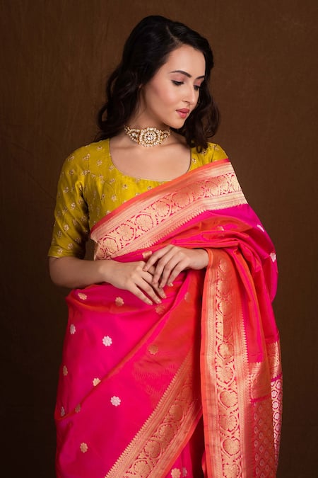 Devissha Pink Pure Katan Silk Floral Handwoven Pattern Saree Online at Aza Fashions Devissha_Pink Pure Katan Silk Floral Handwoven Pattern Saree _Online_at_Aza_Fashions