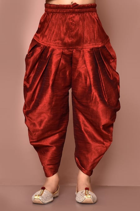 Petite Pomme_Beige Silk Embroidery Floral Pattern Kurta And Maroon Patiala Pant Set _Online_at_Aza_Fashions