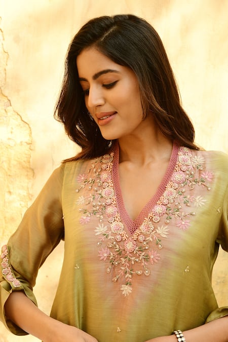 Buy Label Niti Bothra Green Silk Embroidery V-neck Ombre Bodice V Kurta And Palazzo Set Online at Aza Fashions Buy_Label Niti Bothra_Green Silk Embroidery V-neck Ombre Bodice V Kurta And Palazzo Set _Online_at_Aza_Fashions