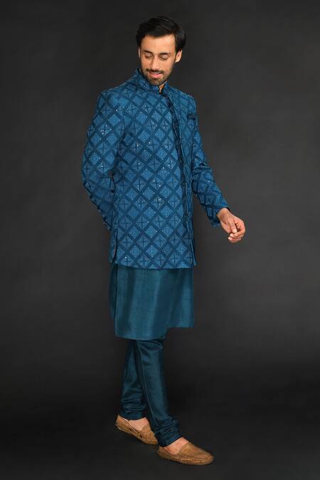 Buy_Sammohan Ceremonial_Green Vis Silk Embroidery Thread Textured Pattern Blazer And Kurta Set_Online_at_Aza_Fashions