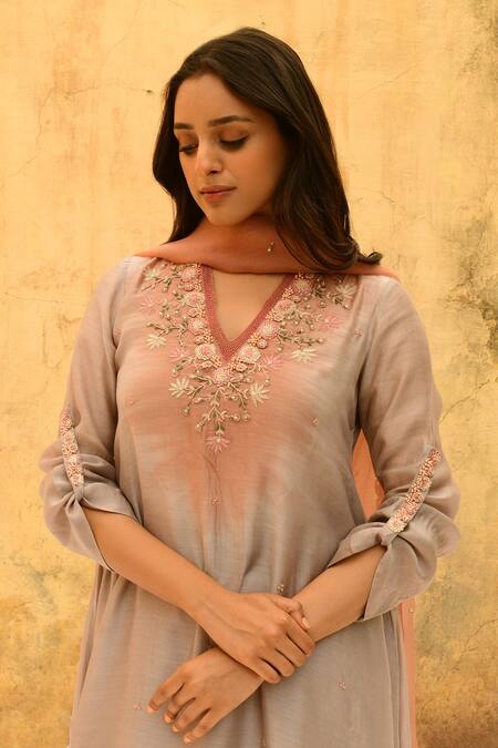 Label Niti Bothra Grey Silk Embroidery V-neck Ombre Bodice Kurta And Palazzo Set at Aza Fashions Label Niti Bothra_Grey Silk Embroidery V-neck Ombre Bodice Kurta And Palazzo Set _at_Aza_Fashions