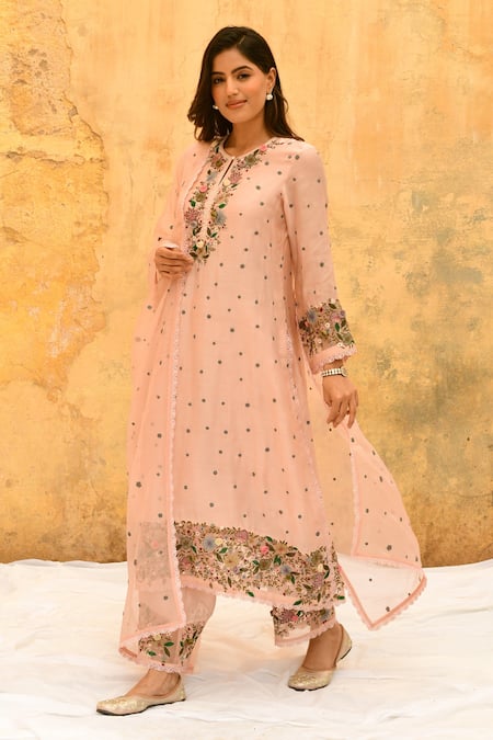 Buy_Label Niti Bothra_Pink Silk, Brocade Embroidery Round Neck Rosette And Floral Kurta Set _Online_at_Aza_Fashions