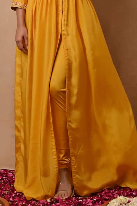 Buy_Label Nitisha_Yellow Lycra, Hemp, Silk Pearls, Sequins Floral Embroidered Slit Tunic Set _Online_at_Aza_Fashions