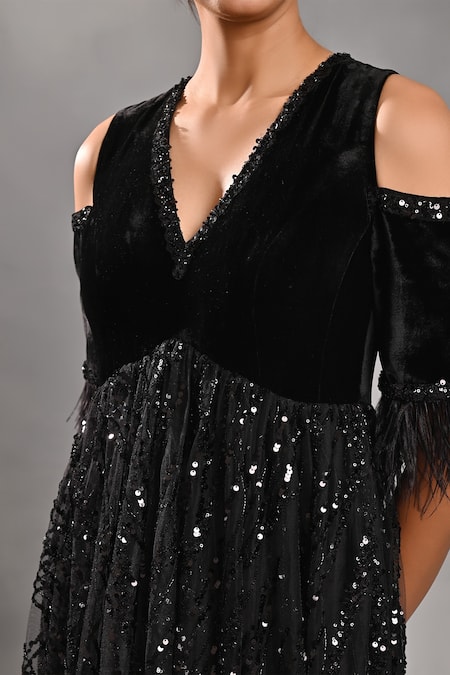 Shop_Jyoti Sachdev Iyer_Black Velvet, Tulle Beads, Sequins, Feathers V-neck Cold Shoulder Gown _Online_at_Aza_Fashions