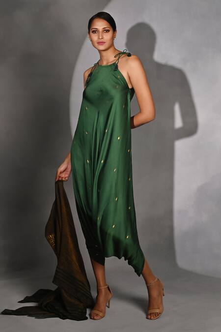 Jyoti Sachdev Iyer_Green Cupro And Pashmina Foil Cape V Neck & Jumpsuit Round & Set _Online_at_Aza_Fashions