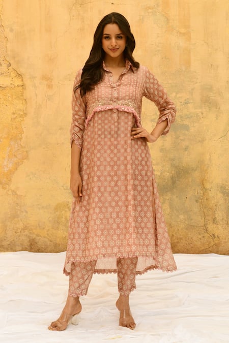 Buy_Label Niti Bothra_Pink Silk, Brocade Fringe Collared Chandrakala Pattern Kurta And Pant Set _Online_at_Aza_Fashions