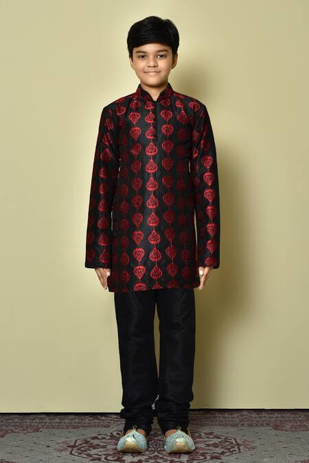 Petite Pomme_Black Silk Embroidery Thread Work Kurta _Online_at_Aza_Fashions