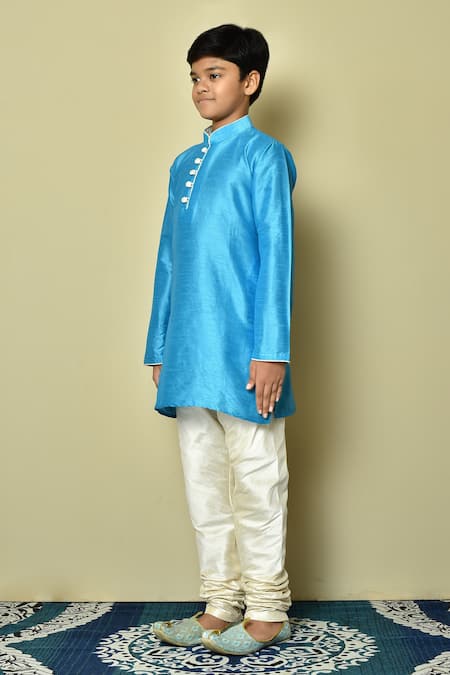Buy_Petite Pomme_Blue Silk Mandarin Collar Solid Kurta _Online_at_Aza_Fashions