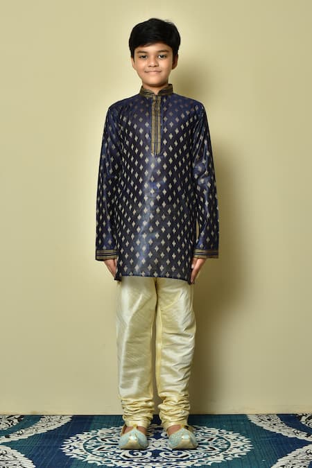Shop_Petite Pomme_Blue Silk Embroidery Floral Kurta Set _Online_at_Aza_Fashions