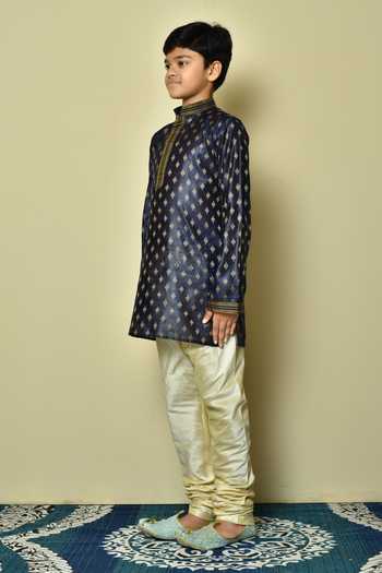 Shop Petite Pomme Blue Denim Embroidery Floral Kurta Online at Aza Fashions Shop_Petite Pomme_Blue Denim Embroidery Floral Kurta _Online_at_Aza_Fashions