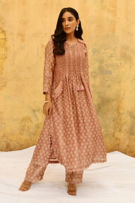 Shop_Label Niti Bothra_Pink Handloom Cotton, Silk Embroidery Crew Chandrakala Print Kurta With Pant _Online_at_Aza_Fashions