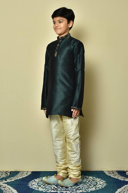 Buy_Petite Pomme_Green Silk Beads Solid Straight Kurta _Online_at_Aza_Fashions