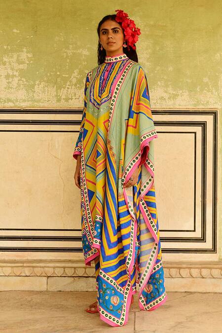 Swati Vijaivargie_Multi Color Silk Embroidery, Sequins Mandarin Jumki Geometrical Print Kurta Set _Online_at_Aza_Fashions