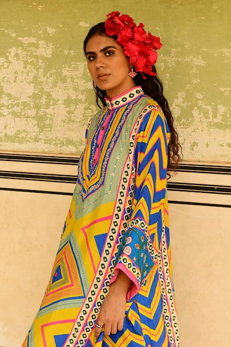 Shop_Swati Vijaivargie_Multi Color Silk Embroidery, Sequins Mandarin Jumki Geometrical Print Kurta Set _Online_at_Aza_Fashions