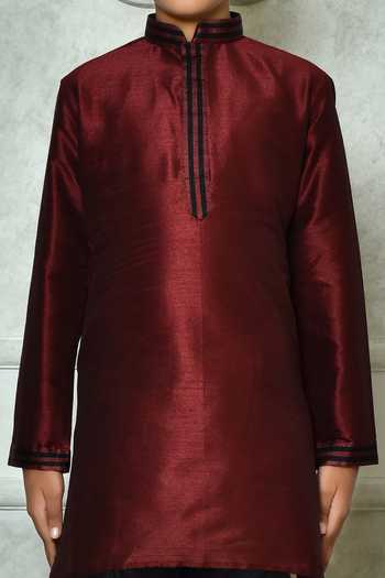 Petite Pomme_Maroon Cotton Embroidery Long Sleeved Kurta And Churidar Set _Online_at_Aza_Fashions