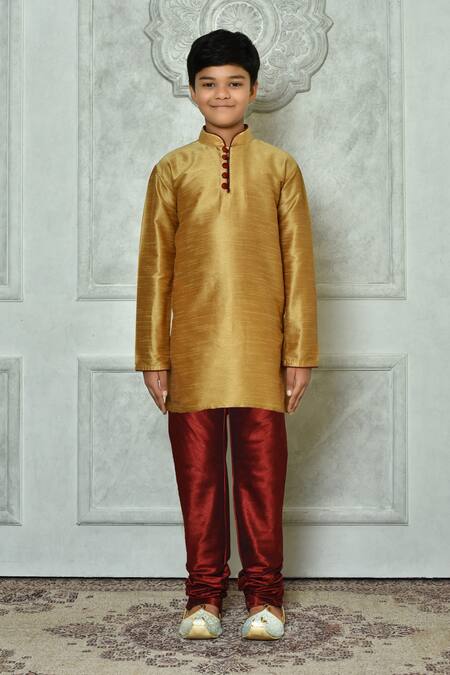 Petite Pomme_Gold Silk Straight Mandarin Collar Kurta Set _Online_at_Aza_Fashions