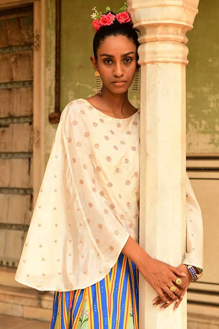 Swati Vijaivargie_Blue Silk Embroidery Deewani Cape And Lehenga Set _at_Aza_Fashions