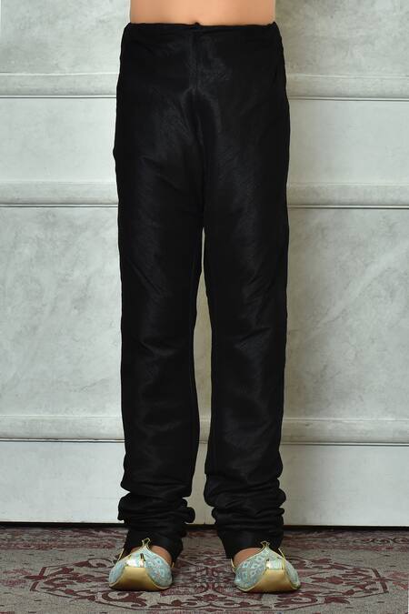 Petite Pomme_Wine Silk Embroidery Botanical Pattern Kurta And Churidar Set _Online_at_Aza_Fashions