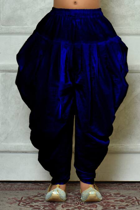 Buy_Petite Pomme_Grey Silk Embroidery Leaf Pattern Kurta And Patiala Pant Set _Online_at_Aza_Fashions