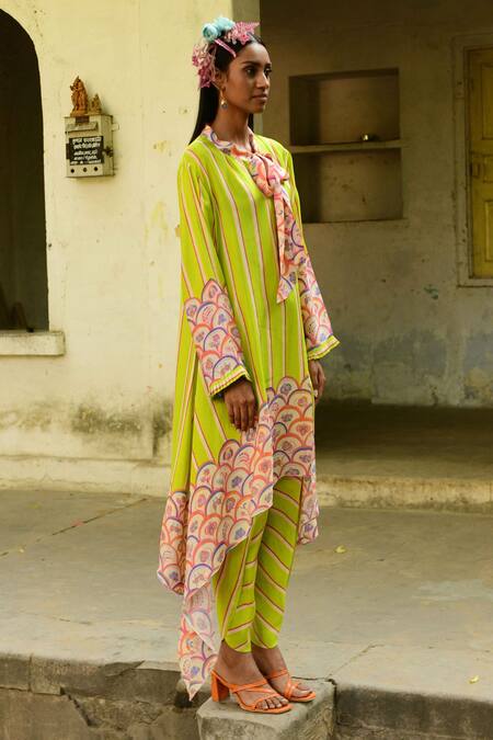 Buy_Swati Vijaivargie_Green Silk Striped Pattern Round Tunic And Dhoti Pant Set _Online_at_Aza_Fashions