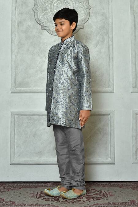 Shop Petite Pomme Grey Silk Embroidery Leaf And Paisley Pattern Full Sleeve Kurta Online at Aza Fashions Shop_Petite Pomme_Grey Silk Embroidery Leaf And Paisley Pattern Full Sleeve Kurta _Online_at_Aza_Fashions