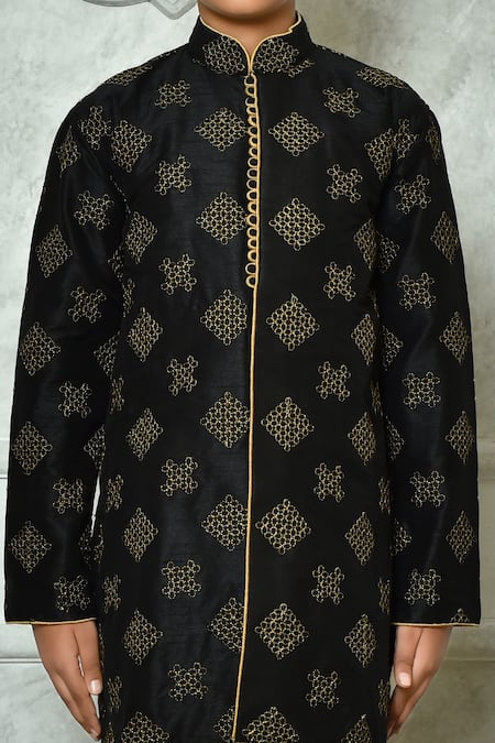 Petite Pomme Black Silk Embroidery Bloom Kurta Online at Aza Fashions Petite Pomme_Black Silk Embroidery Bloom Kurta _Online_at_Aza_Fashions