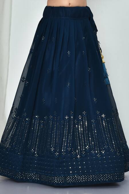 Buy_Petite Pomme_Green Georgette Sequins Threadwork Embellished Lehenga Set_Online_at_Aza_Fashions