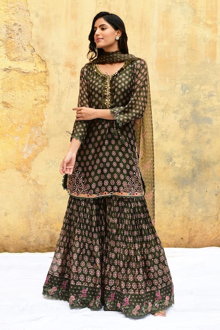 Label Niti Bothra_Green Silk, Organza Embroidery, Tassels Chandrakala Pattern Kurta Sharara Set _Online_at_Aza_Fashions