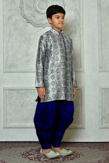 Petite Pomme_Grey Silk Embroidery Leaf Pattern Kurta And Patiala Pant Set _at_Aza_Fashions