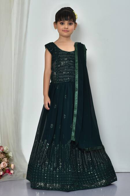 Buy_Banana Bee_Green Pure Georgette Embroidered Sequin Floral Sprig Lehenga Set _Online_at_Aza_Fashions