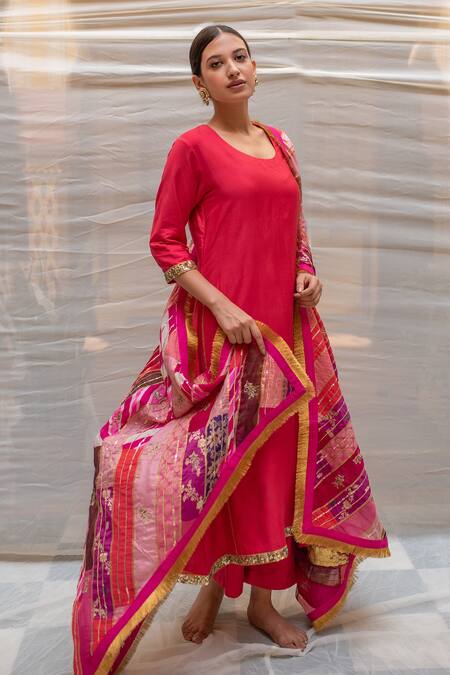 Buy Priyanka Raajiv Multi Color Silk, Cotton, Tissue, Satin, Parvati Gotapatti Patchwork Dupatta Online at Aza Fashions Buy_Priyanka Raajiv_Multi Color Silk, Cotton, Tissue, Satin, Parvati Gotapatti Patchwork Dupatta _Online_at_Aza_Fashions