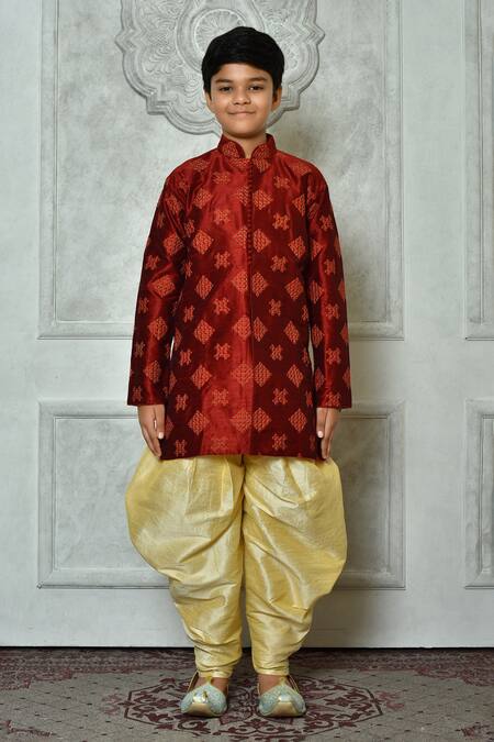 Shop Petite Pomme Red Silk Embroidery Floret Thread Work Kurta And Patiala Pant Set Online at Aza Fashions Shop_Petite Pomme_Red Silk Embroidery Floret Thread Work Kurta And Patiala Pant Set _Online_at_Aza_Fashions