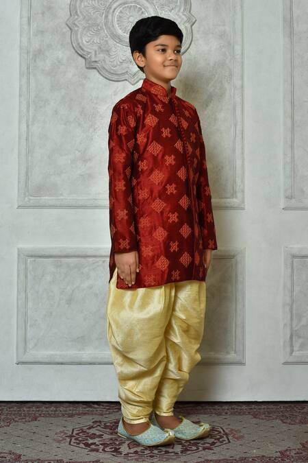 Petite Pomme Red Silk Embroidery Floret Thread Work Kurta And Patiala Pant Set at Aza Fashions Petite Pomme_Red Silk Embroidery Floret Thread Work Kurta And Patiala Pant Set _at_Aza_Fashions