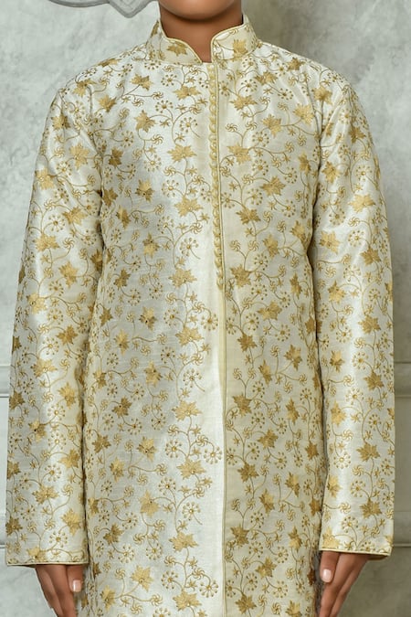 Petite Pomme_Cream Silk Embroidery Botanic Pattern Kurta And Churidar Set _at_Aza_Fashions