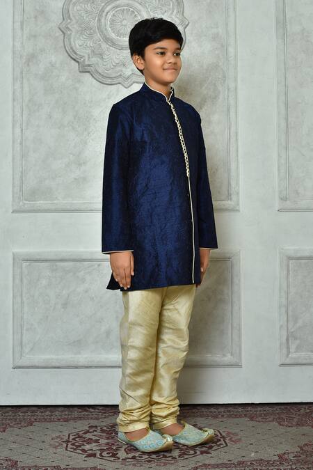 Petite Pomme_Blue Silk Embroidery Flora And Leaf Kurta _at_Aza_Fashions